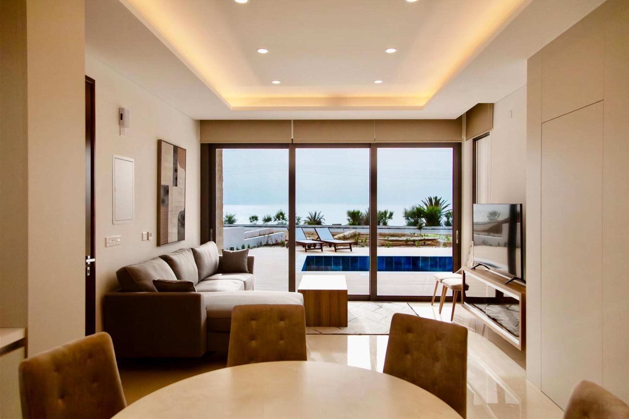 Santa Barbara Seafront Villas W Jacuzzi Pool Πάφος Εξωτερικό φωτογραφία